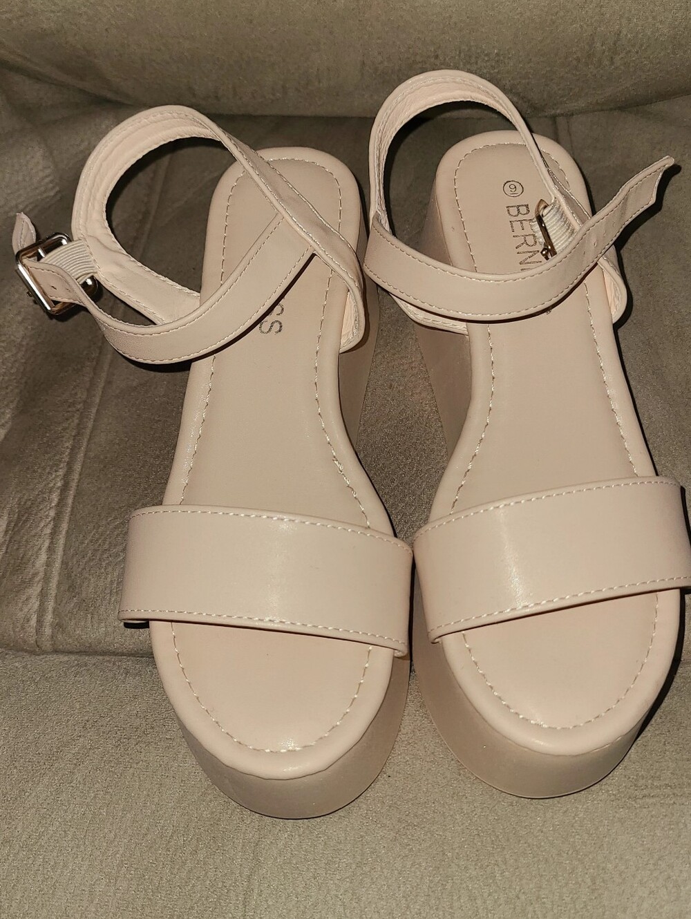 Modern Cream Platform Sandals with Ankle Strap